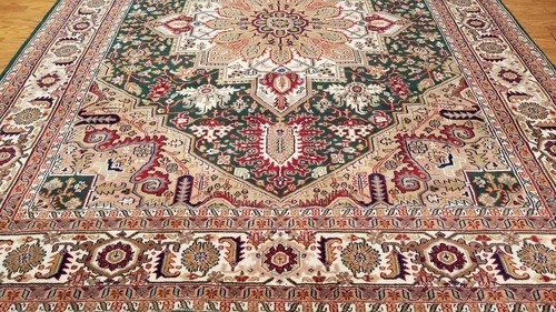8 x 10 Green Indo Hand Knotted Wool Oriental Rug
