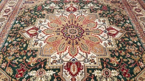 8 x 10 Green Indo Hand Knotted Wool Oriental Rug
