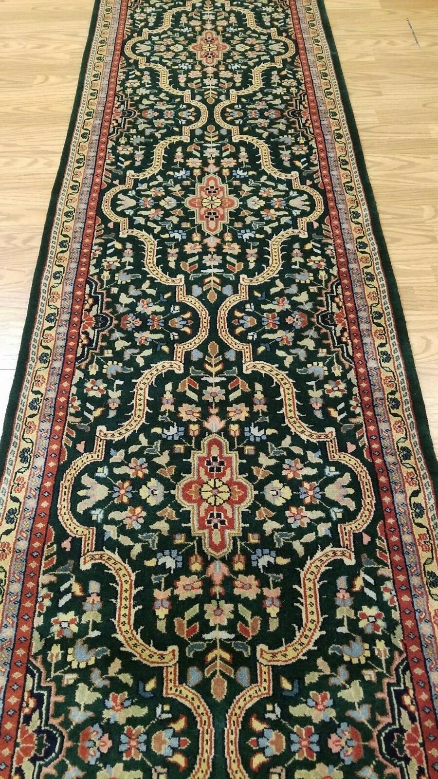 2.6 x 10 Emerald Green Indo Hand Knotted Wool Oriental rug