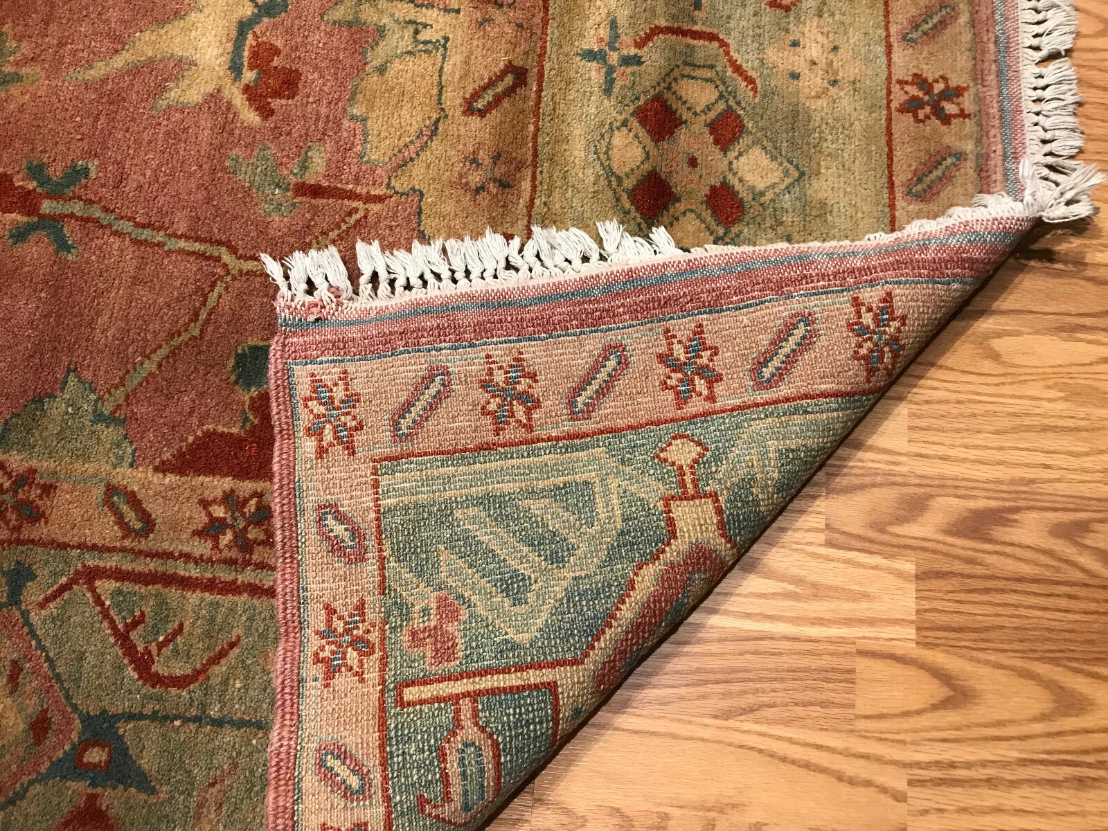 8 X 10 Hand Knotted 100% Wool Area Rug