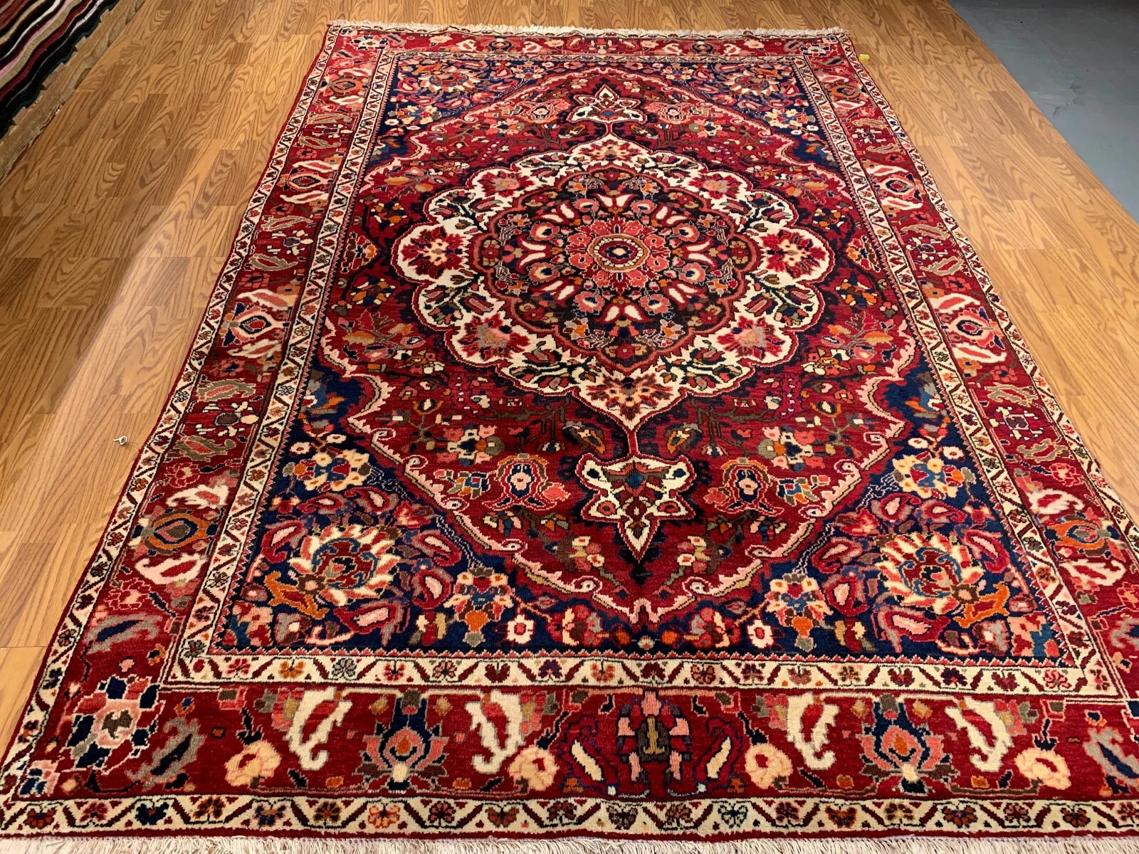 7 x 10 Vintage Hand Knotted 100% Wool Vegetable Dye Area Rug