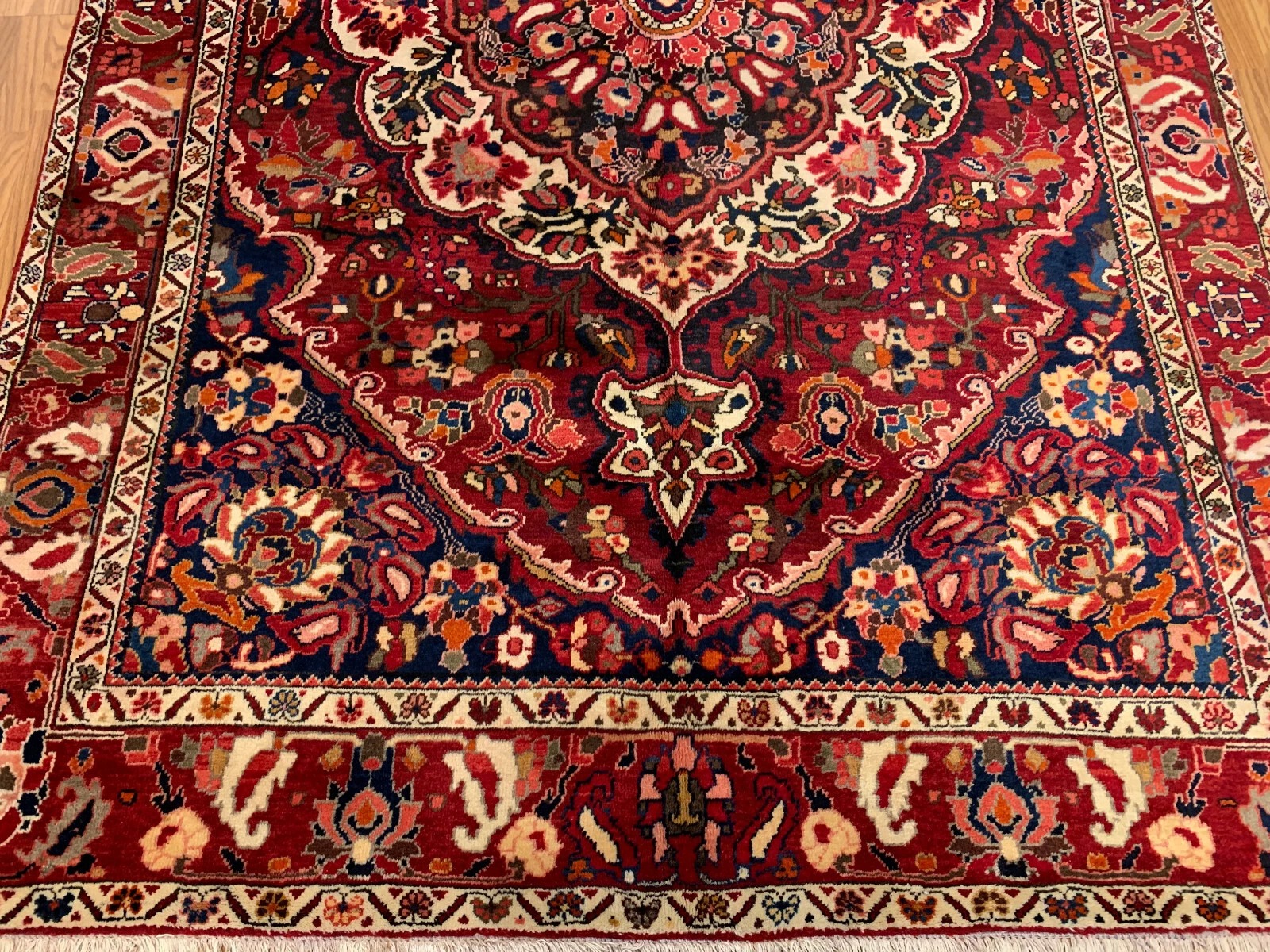 7 x 10 Vintage Hand Knotted 100% Wool Vegetable Dye Area Rug