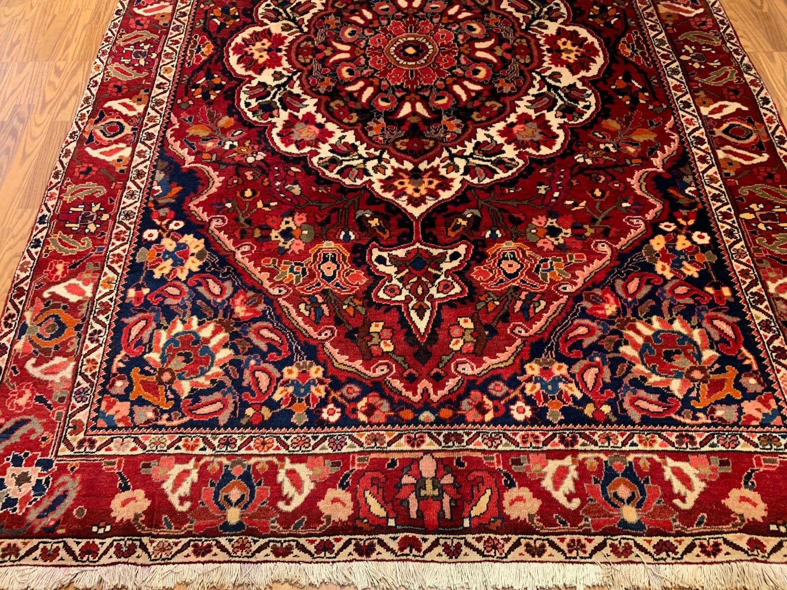 7 x 10 Vintage Hand Knotted 100% Wool Vegetable Dye Area Rug