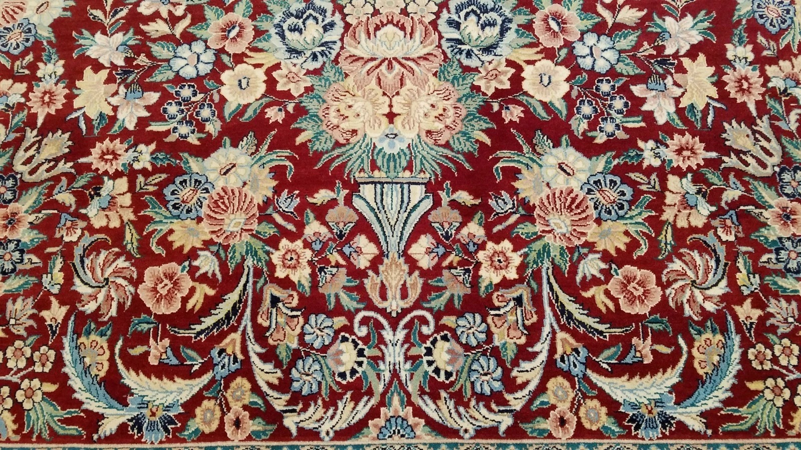 8 x 10 Fine Quality Red & Navy Sarough Wool Hand Knotted Oriental Rug