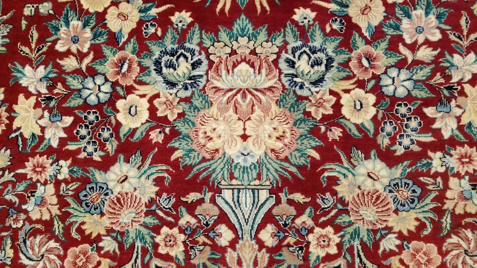 8 x 10 Fine Quality Red & Navy Sarough Wool Hand Knotted Oriental Rug