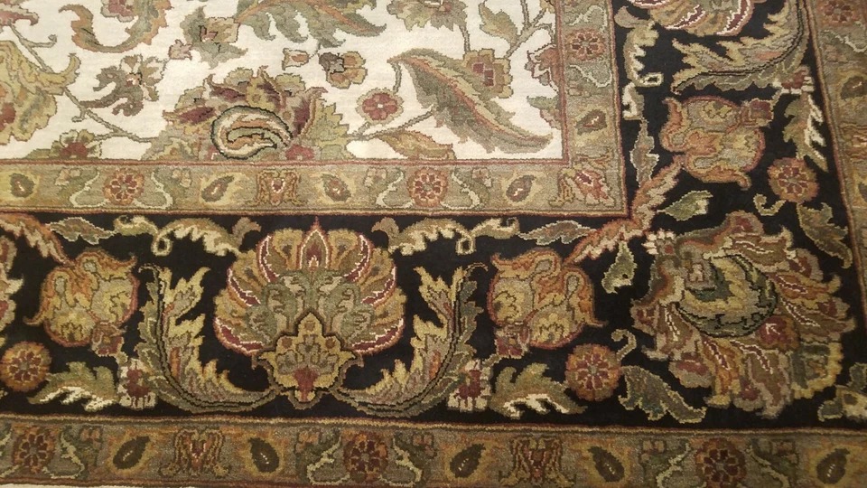 9 x 12 Ivory Black Indo Agra All-Over Wool Hand-Knotted Oriental Rug