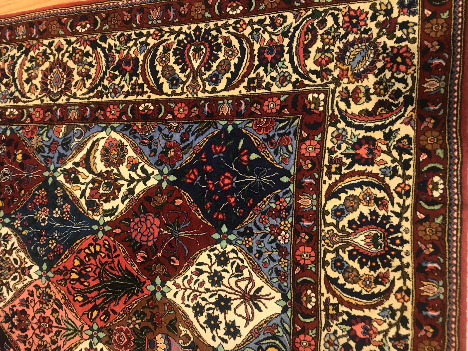 6.10 x 10.3 Vintage 100%Wool Hand Knotted Area Rug