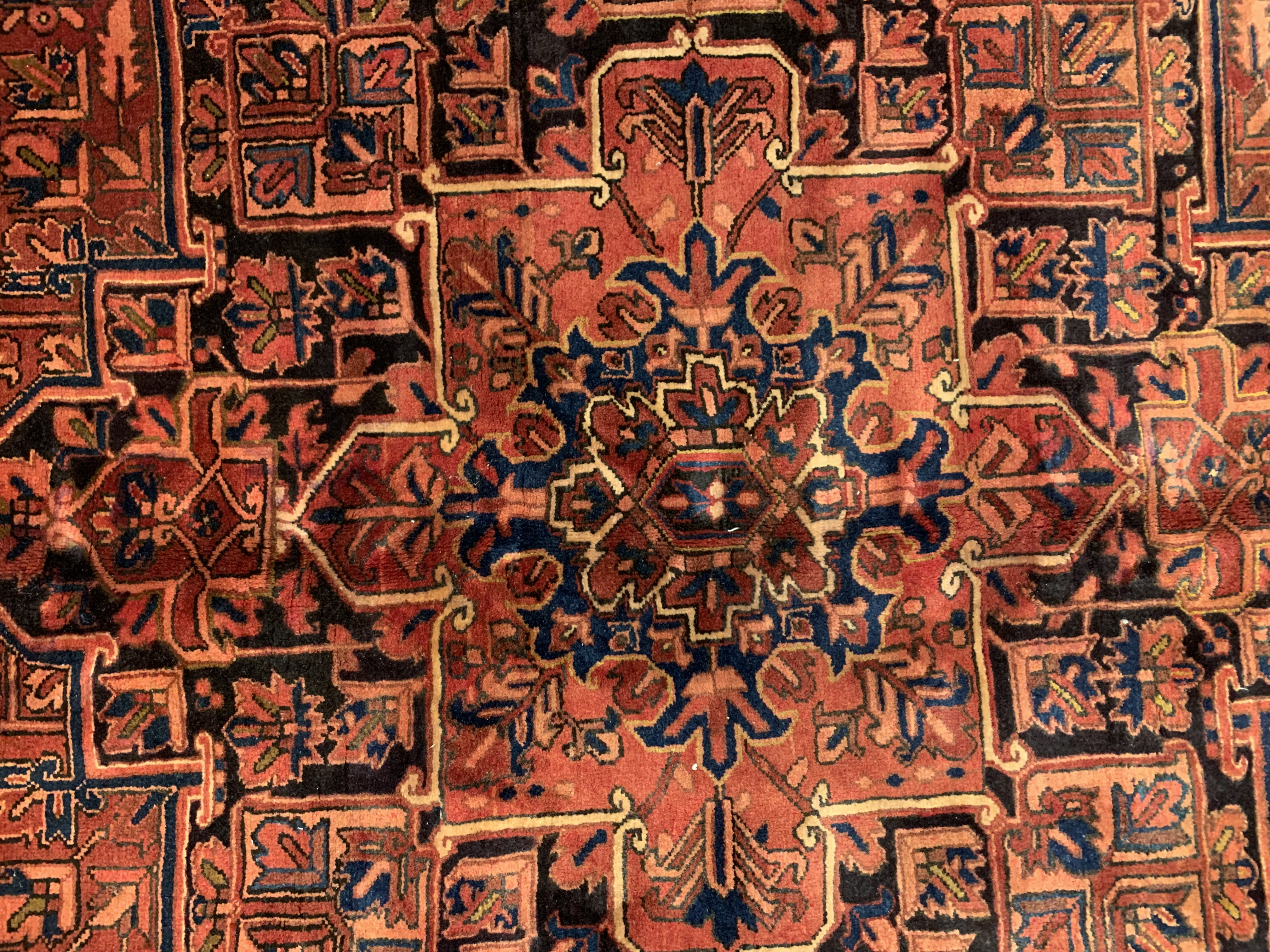 10 x 12 Persain Antique Fine Hand Knotted 100% Wool Rug