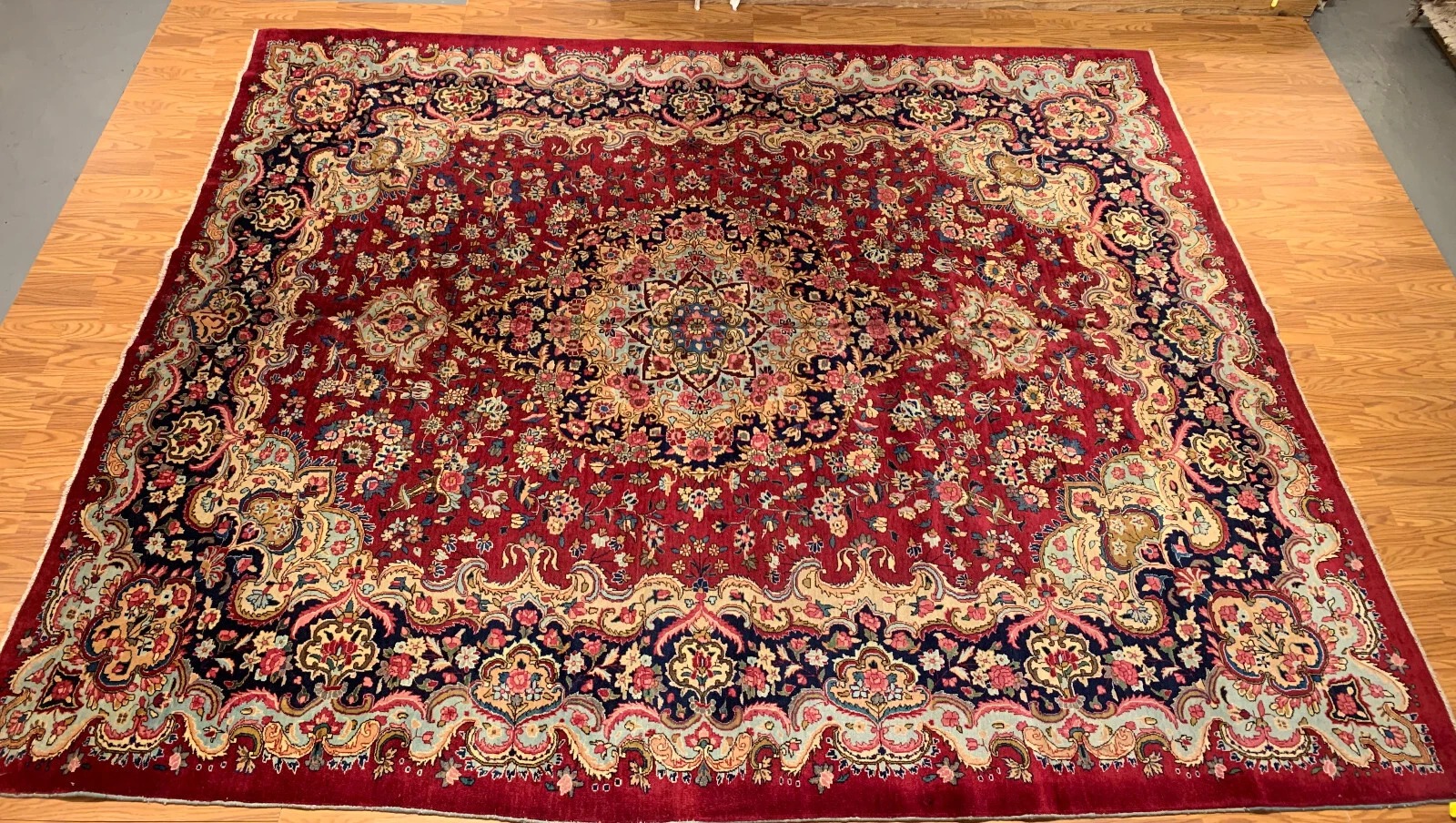 9.9 x 12.3 Semi Antique Fine Hand Knotted 100% Wool Rug