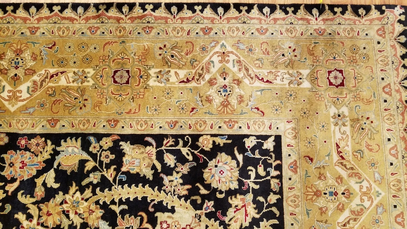 8 x 10 Fine Quality Vegetable Dye Black Hand Knotted Wool Rug