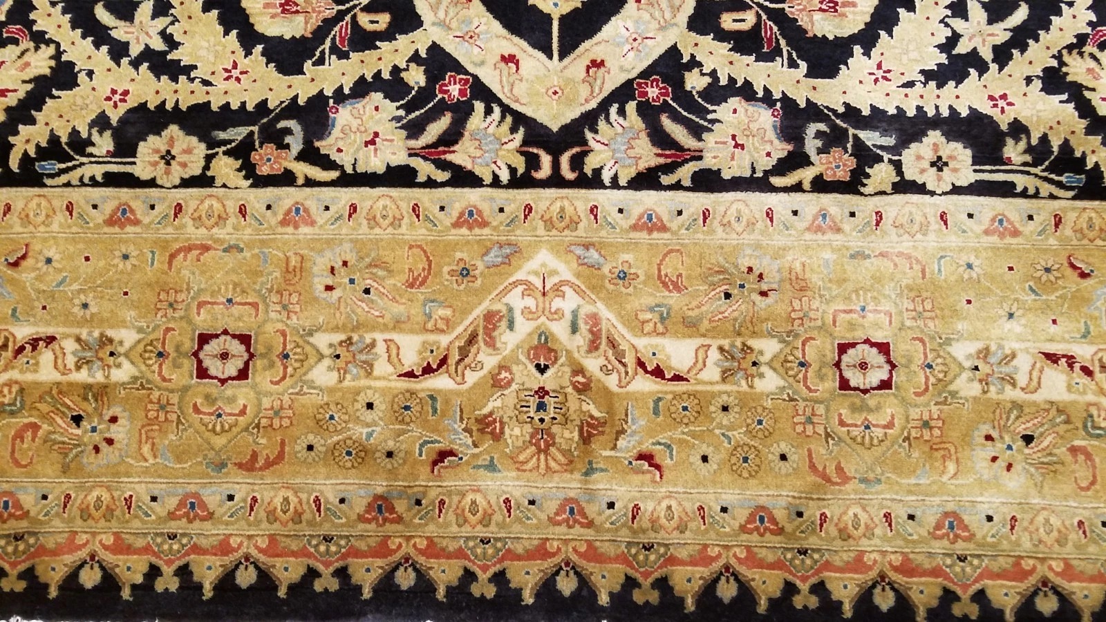 8 x 10 Fine Quality Vegetable Dye Black Hand Knotted Wool Rug
