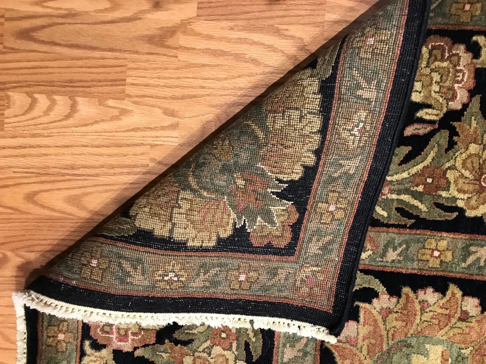 8 X 10 Hand Knotted 100% Wool Area Rug