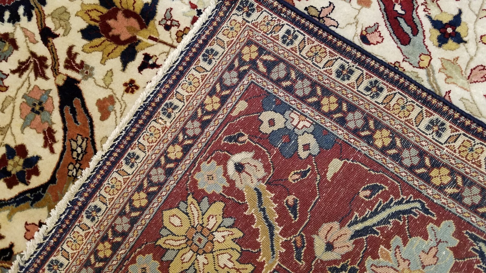 8 x 10 Fine Quality Vegetable Dye Ivory Brick Indo Sarouk Hand Knotted Wool Rug