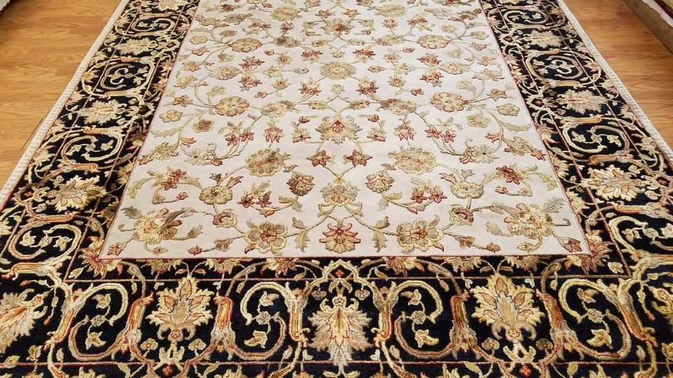 8 x 10 Indo Agra Hand spawned Wool & Silk Hand Knotted Oriental Rug