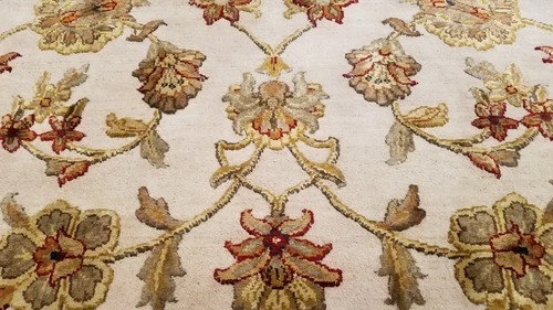 8 x 10 Indo Agra Hand spawned Wool & Silk Hand Knotted Oriental Rug