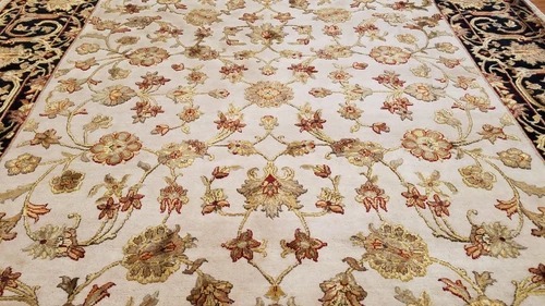 8 x 10 Indo Agra Hand spawned Wool & Silk Hand Knotted Oriental Rug