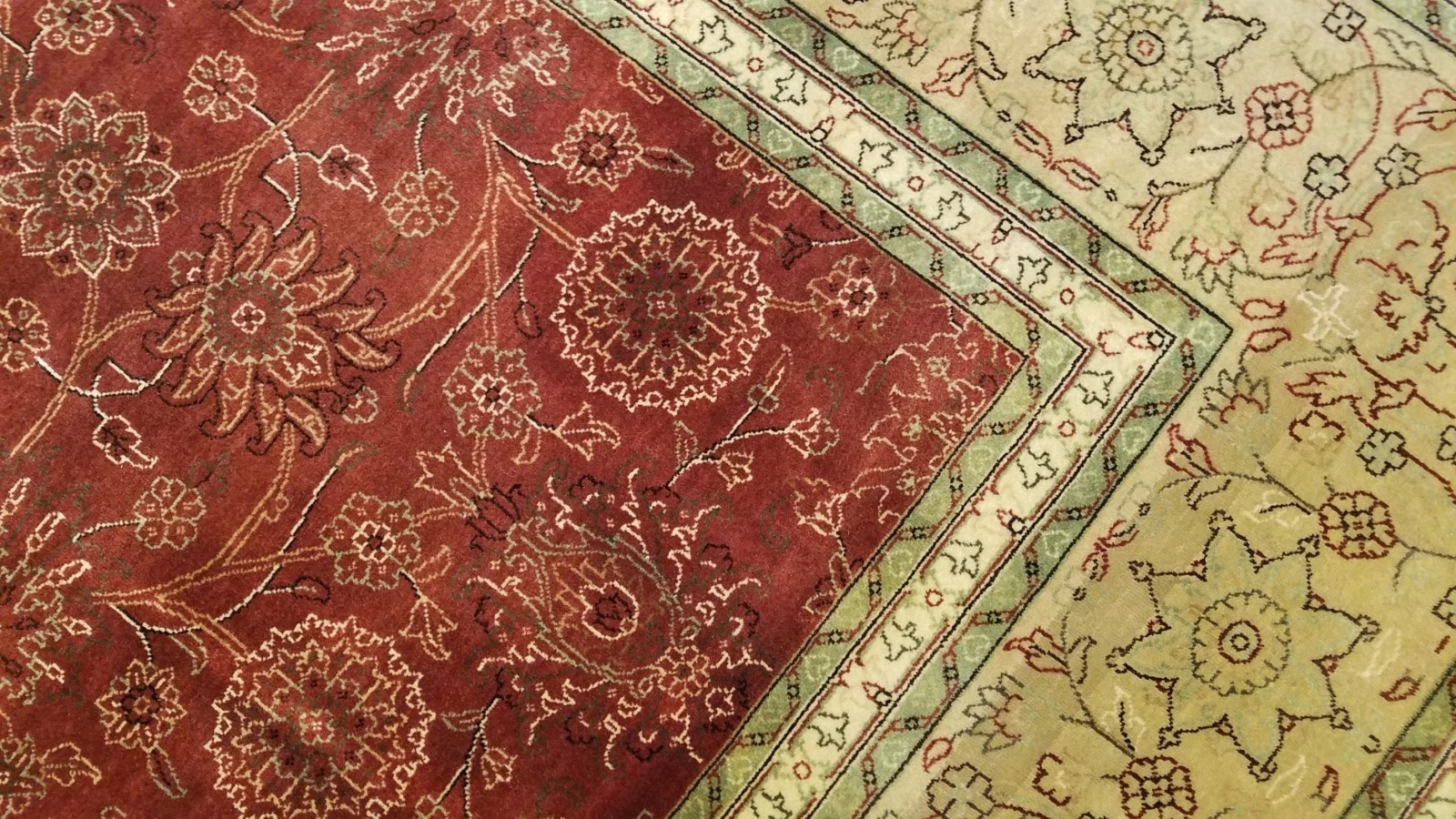 8 x 10 Very Fine All Over Rusty Red Hand Knotted Wool Oriental Rug