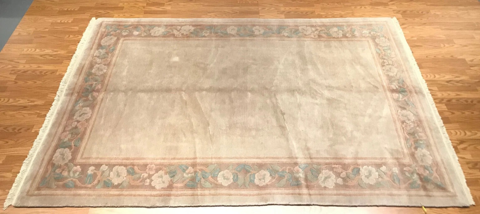 8 X 10 Hand Knotted 100% Wool Area Rug