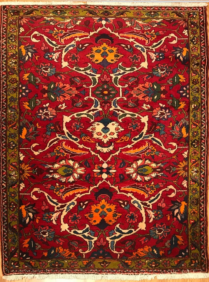 4.7 x 7.1 Vintage Tribal Floral Red 100% Wool Vegetable Dye EB234989898745 Montaage