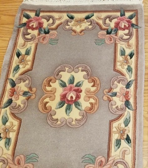 2 x 3 Taupe Hand Woven French Aubusson 90L Wool