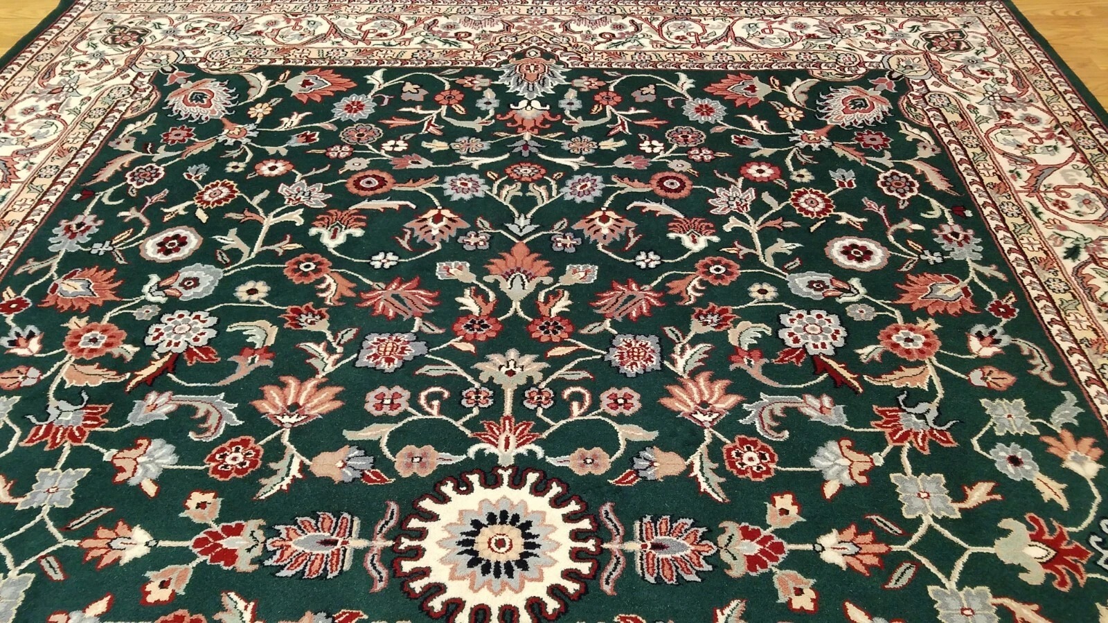 9 x 12 Green Ivory Indo All Over Hand Knotted Wool Oriental Rug