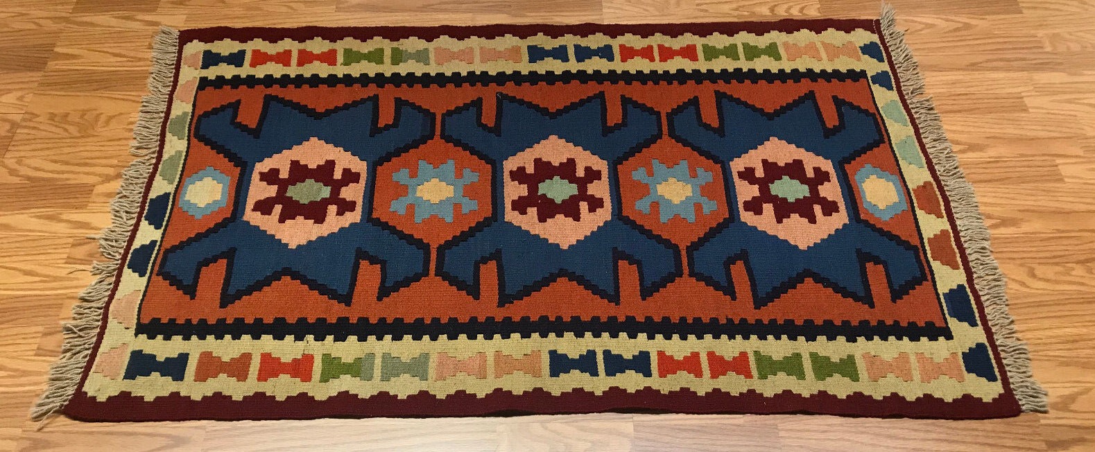 3.3x 5.2 Kilim 100% Wool Hand Knotted Area Rug