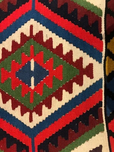 3.3 x 5.2 Kilim 100% Wool Hand Knotted Area Rug