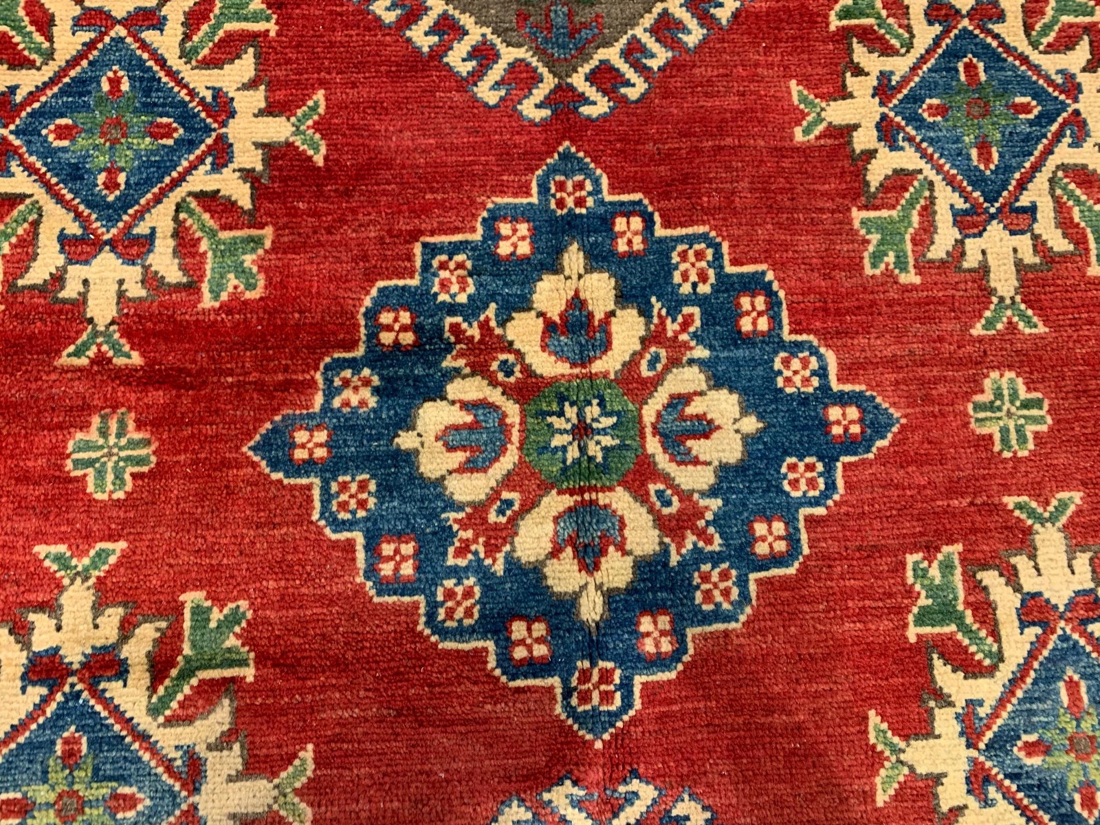 9 x 12 Hand Knotted 100% Wool Area Rug