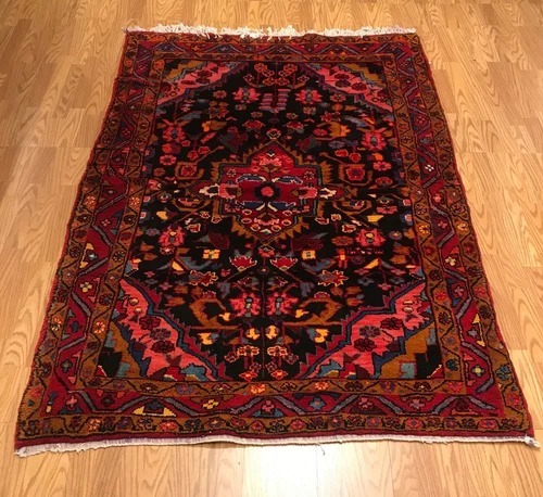 4.10 x 6.11 Vintage Tribal 100% Wool Hand Knotted Vegetable Dye Area Rug