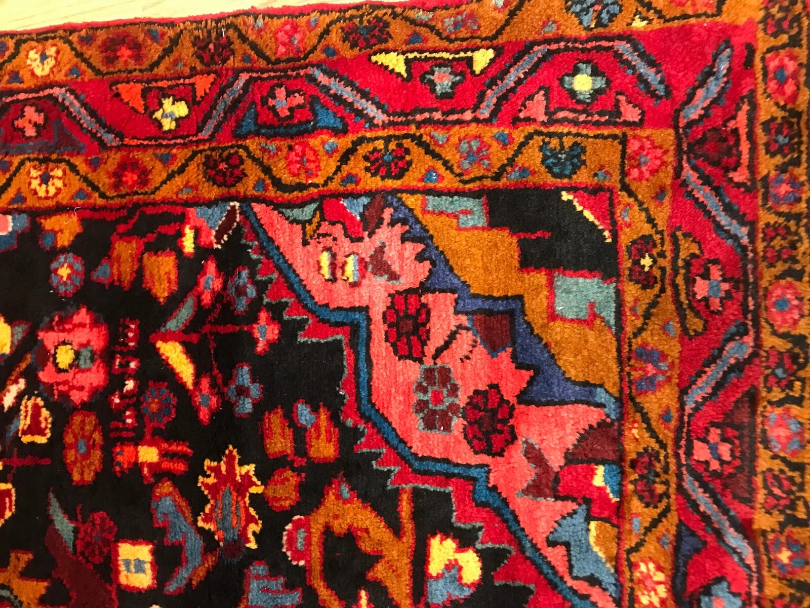 4.10 x 6.11 Vintage Tribal 100% Wool Hand Knotted Vegetable Dye Area Rug