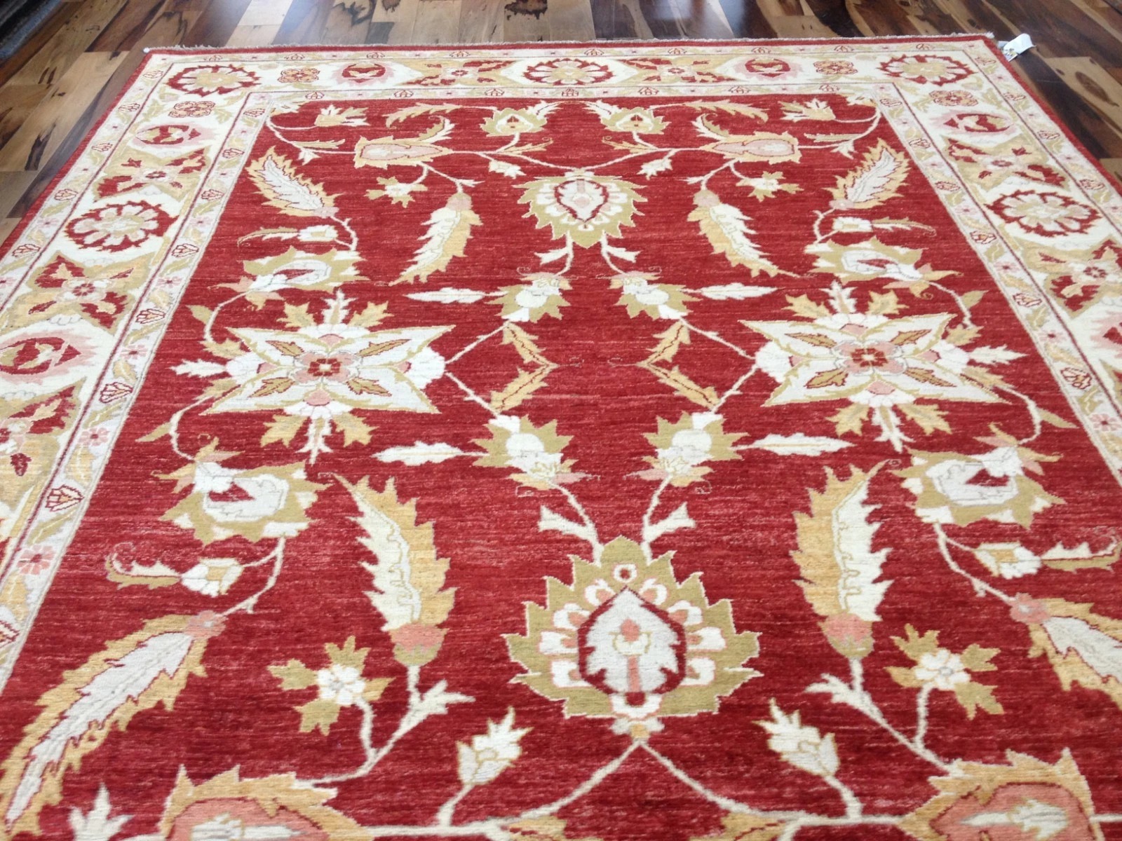 8 x 10 Pakistan Peshavar Veg Dye Hand Knotted Oriental Rug