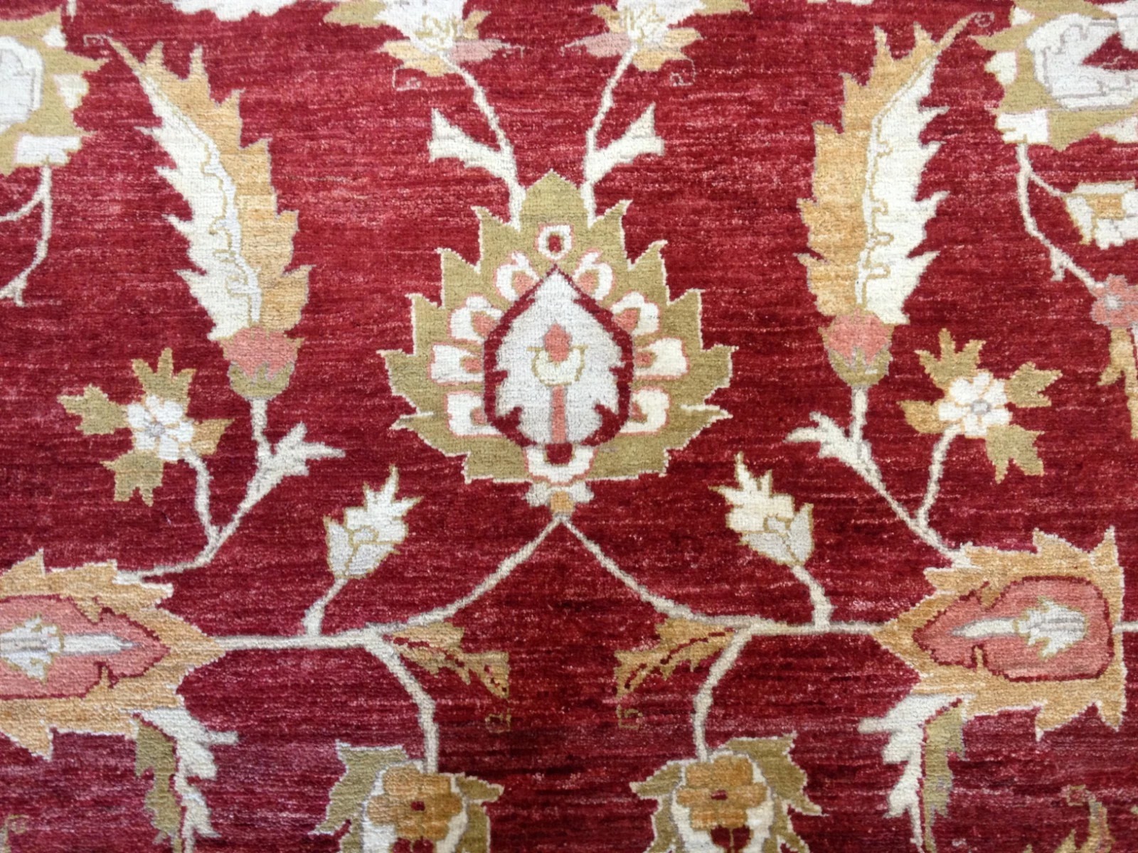 8 x 10 Pakistan Peshavar Veg Dye Hand Knotted Oriental Rug