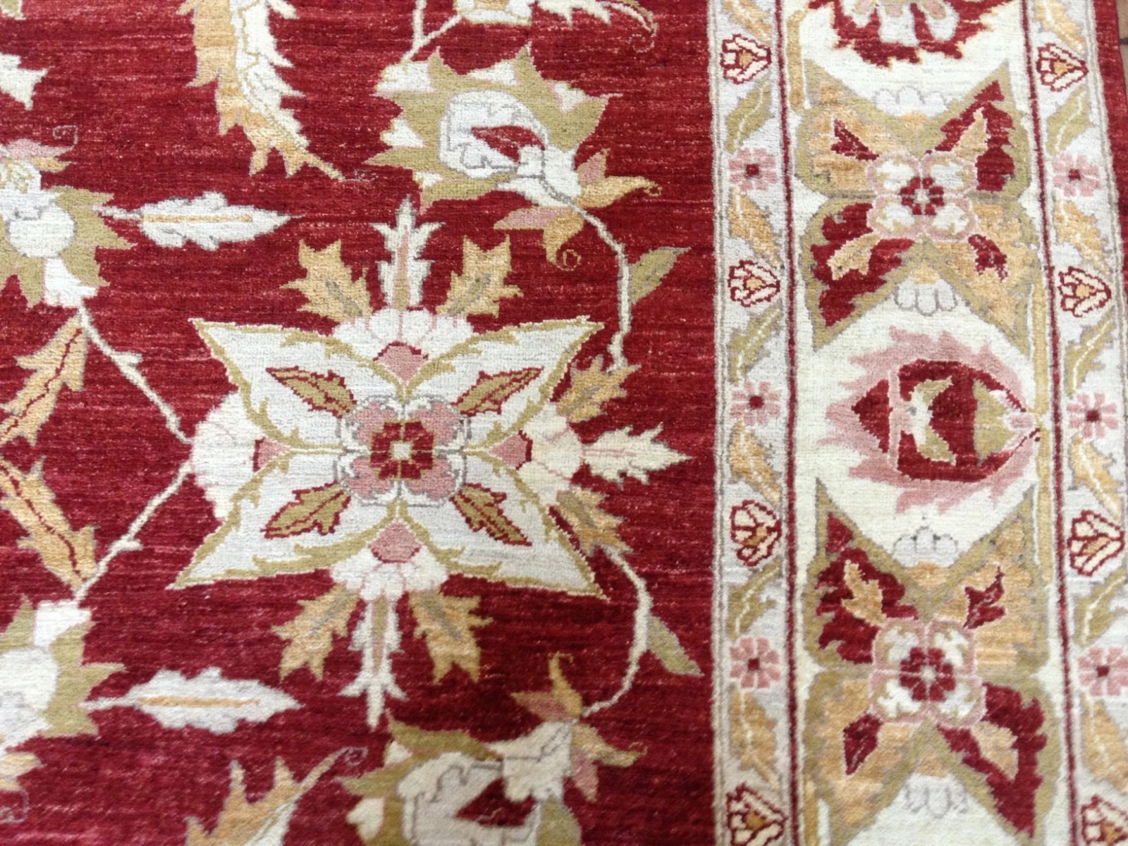 8 x 10 Pakistan Peshavar Veg Dye Hand Knotted Oriental Rug