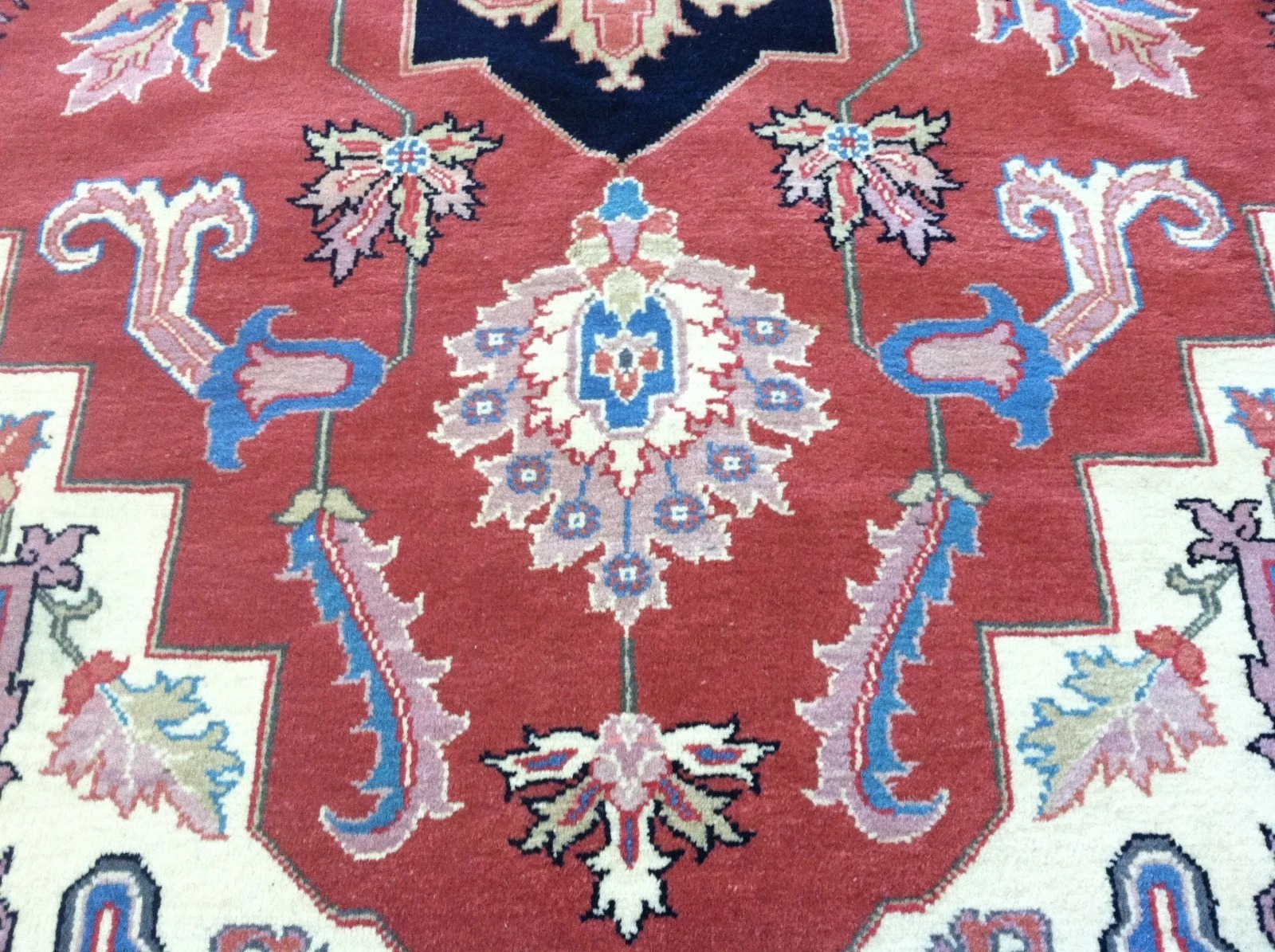 6 x 9 Hand Knotted Oriental Rug Wool