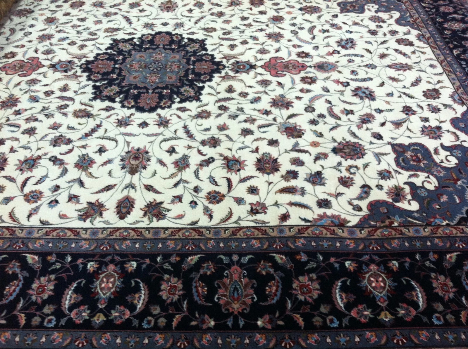 9 x 12 Pak Very Fine Quality Hand Knotted Oriental Rug Wool