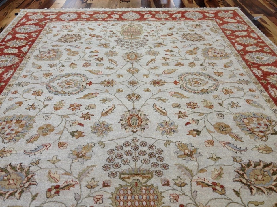 8 x 10 Indo Peshavar Hand spawned Wool Hand Knotted Oriental Rug