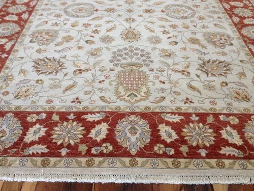 8 x 10 Indo Peshavar Hand spawned Wool Hand Knotted Oriental Rug