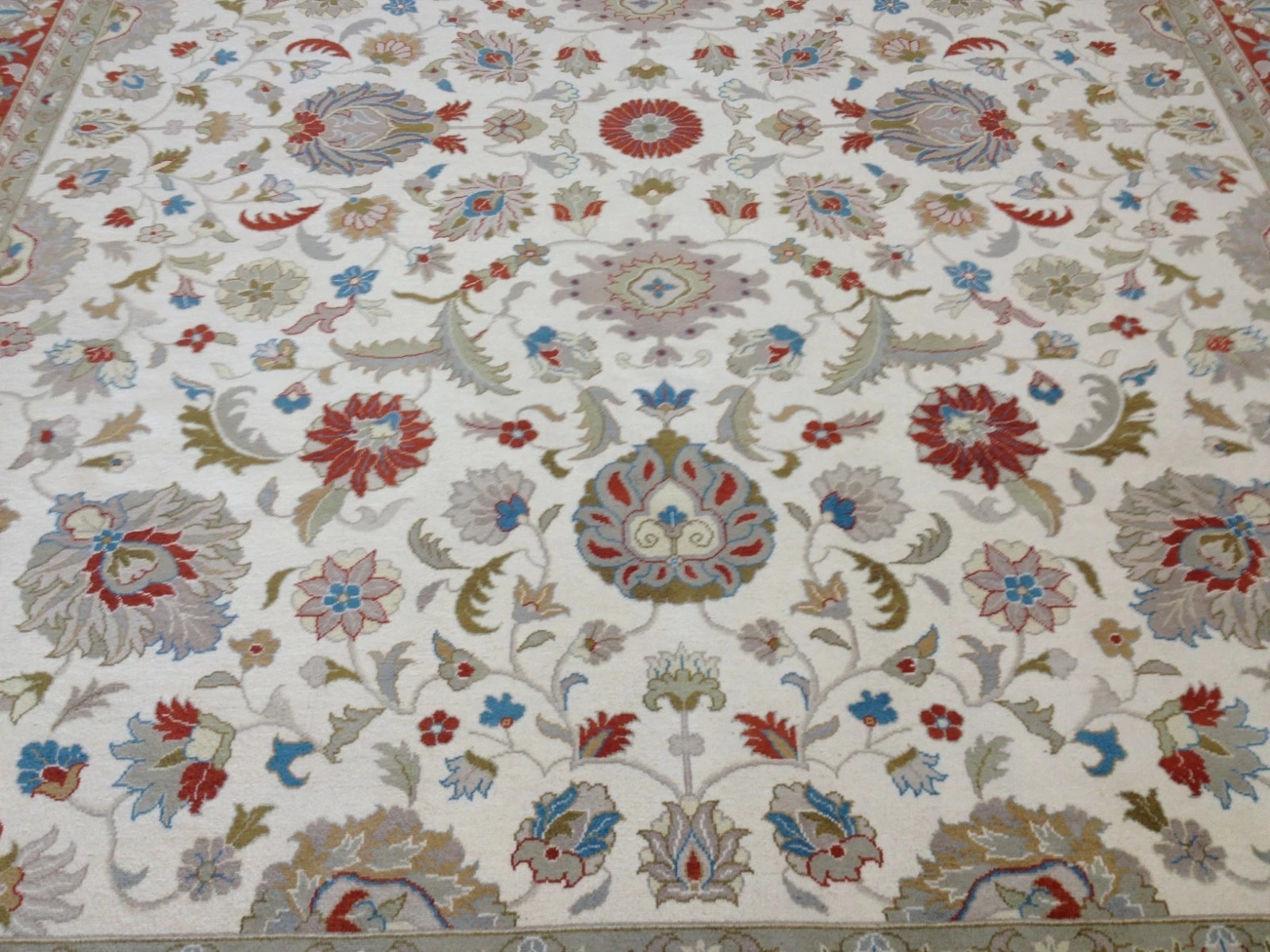 8 x 10 Fine Beautiful Ivory Rust Hand Knotted Oriental Rug Wool
