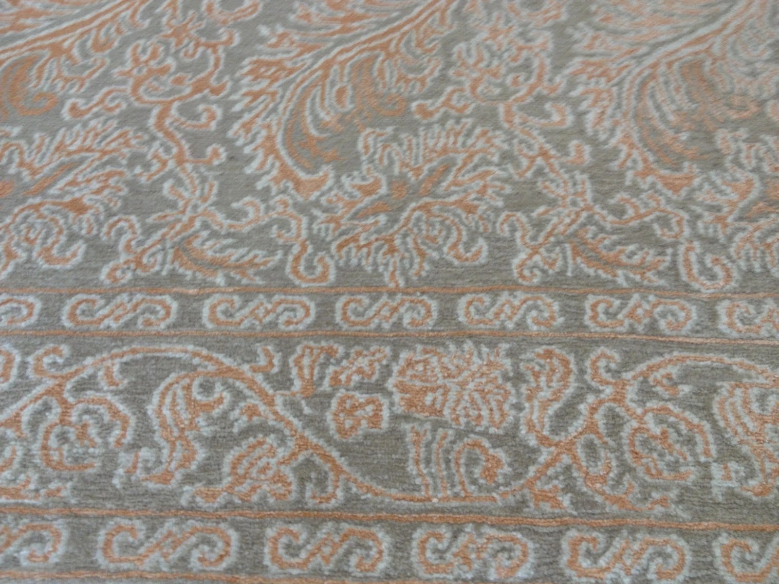 8 x 10 Indo Modern Wool Hand Knotted Rug
