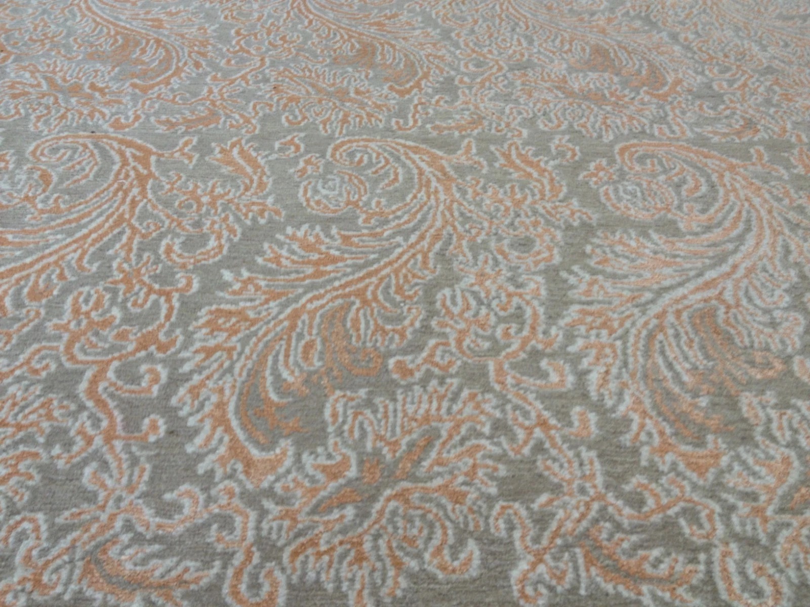 8 x 10 Indo Modern Wool Hand Knotted Rug