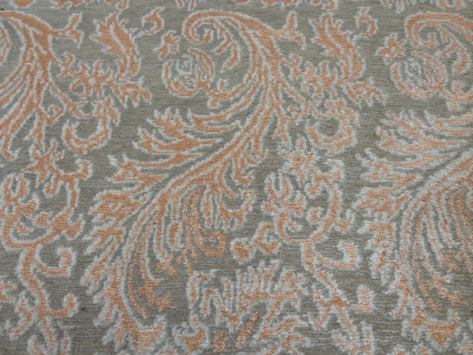 8 x 10 Indo Modern Wool Hand Knotted Rug