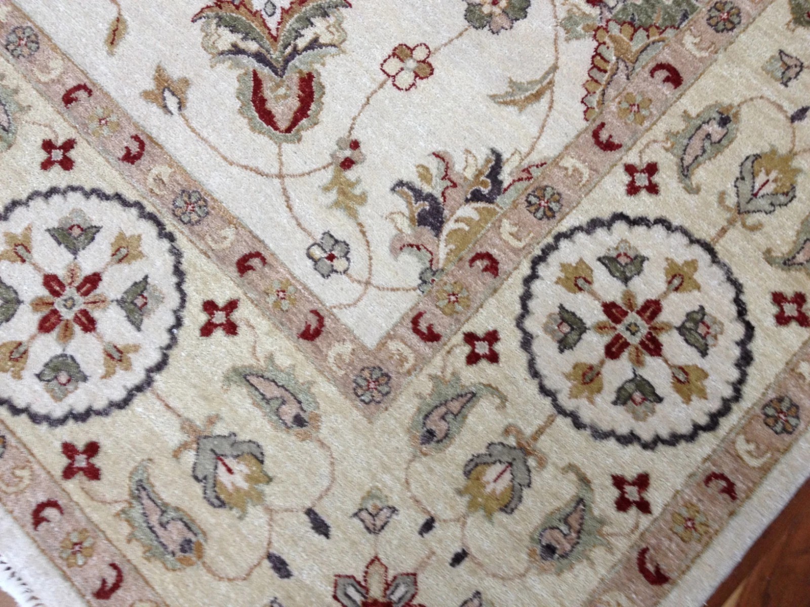 8x10 Ivory & Gold Indo Gazni Hand Knotted Wool Vegetable Dyed Area Rug