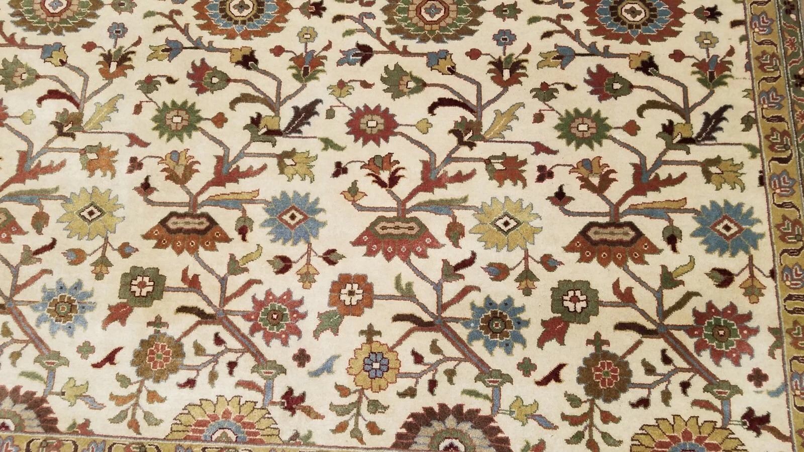 9 x 12 Ivory & Beige Fine Quality India All Over Hand Knotted Wool Oriental Rug