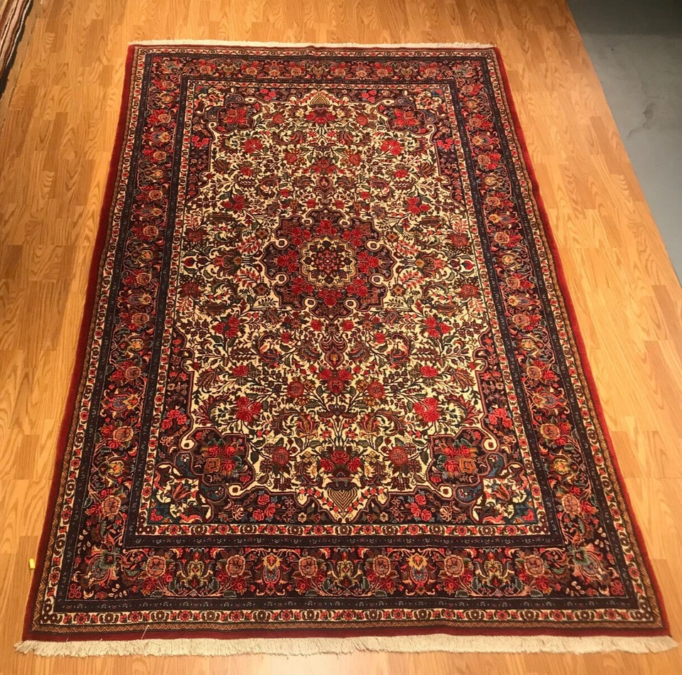 7.4 x 11.2 Vintage 100% Wool Hand Knotted Area Rug