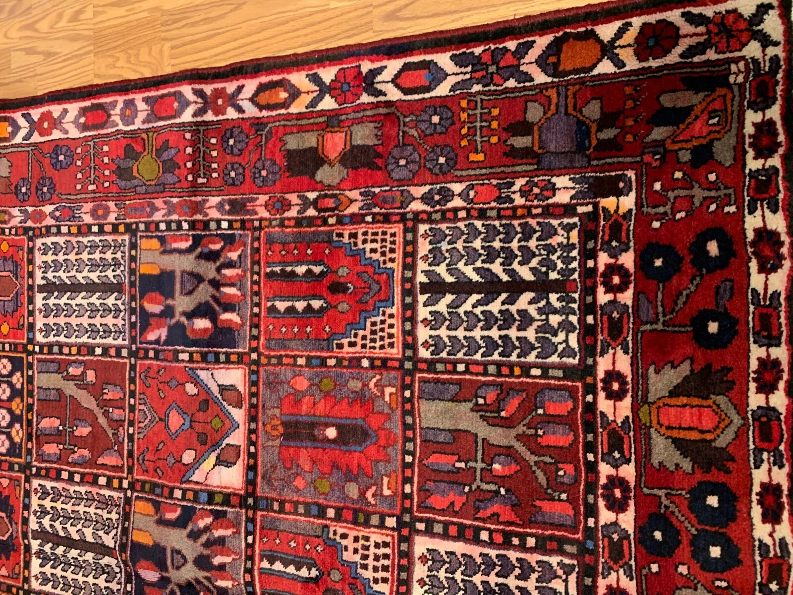 6.11 x10.1 Vintage Hand Knotted 100% Wool Vegetable Dye Area Rug