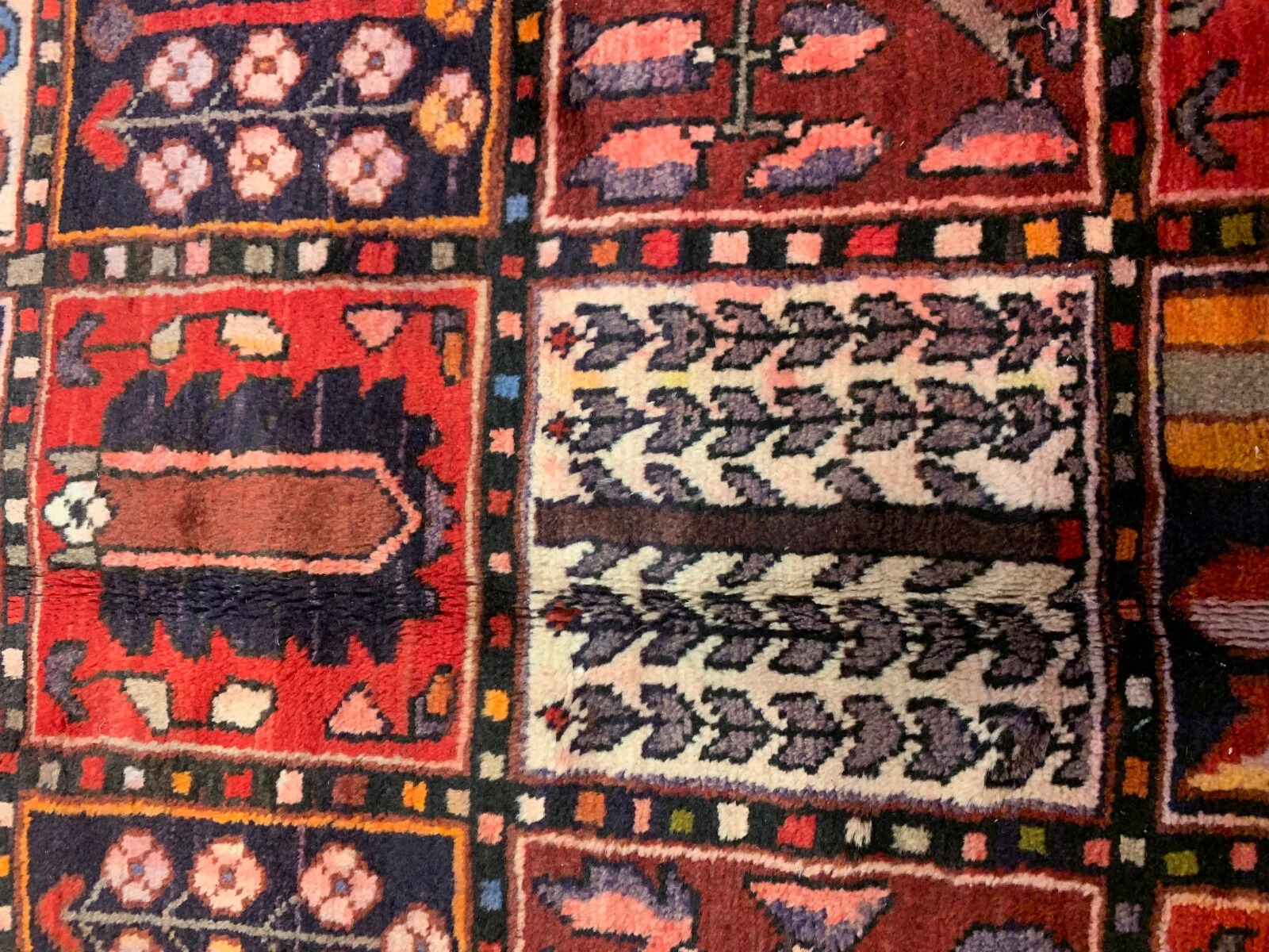 6.11 x10.1 Vintage Hand Knotted 100% Wool Vegetable Dye Area Rug