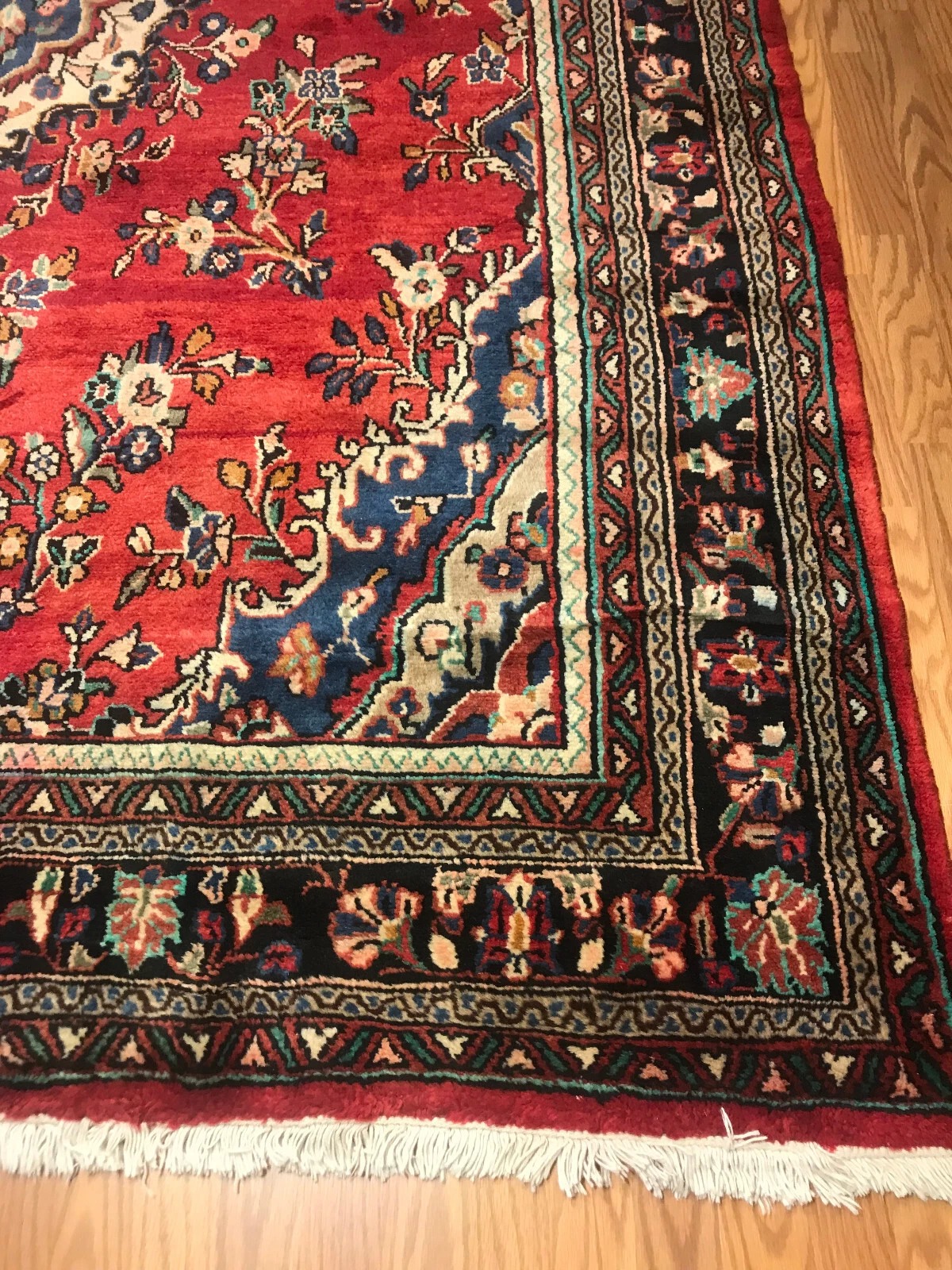 7.2 x 10 Vintage 100% Wool Hand Knotted Area Rug