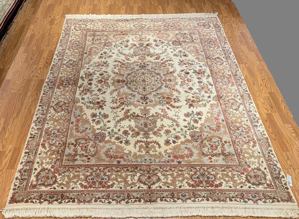 8 x 10 Hand Knotted Wool & Silk Area Rug