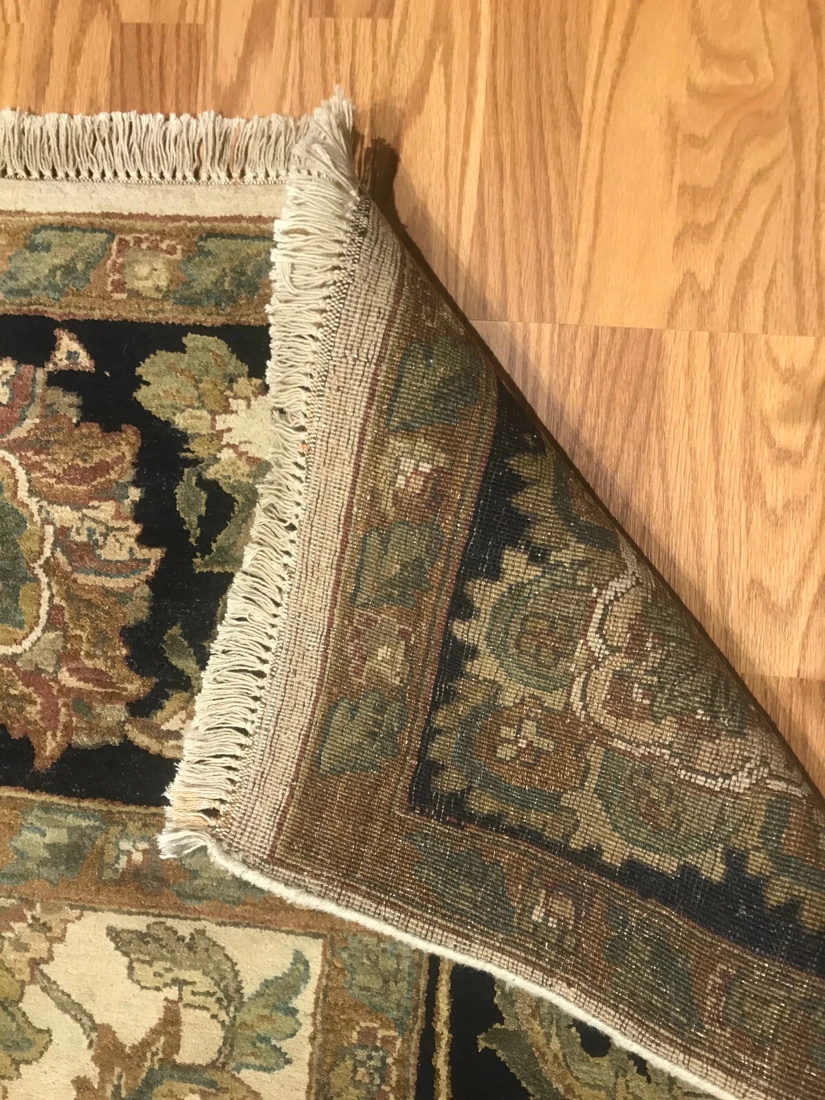 8 x 10 Indo Agra Hand spawned Wool Hand Knotted Oriental Rug