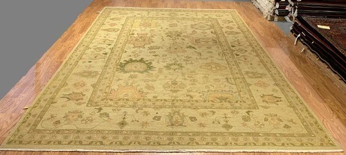 9 x 12 Hand Knotted 100% Wool Area Rug
